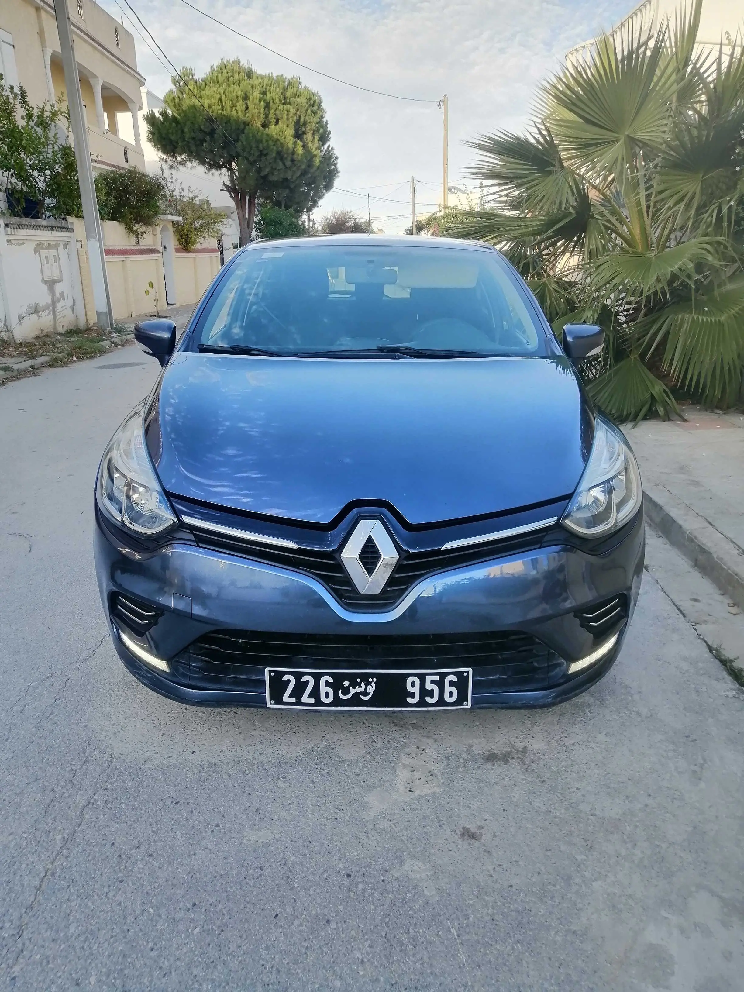  Vend voiture Citroen c3 première main climatisée 04cv 