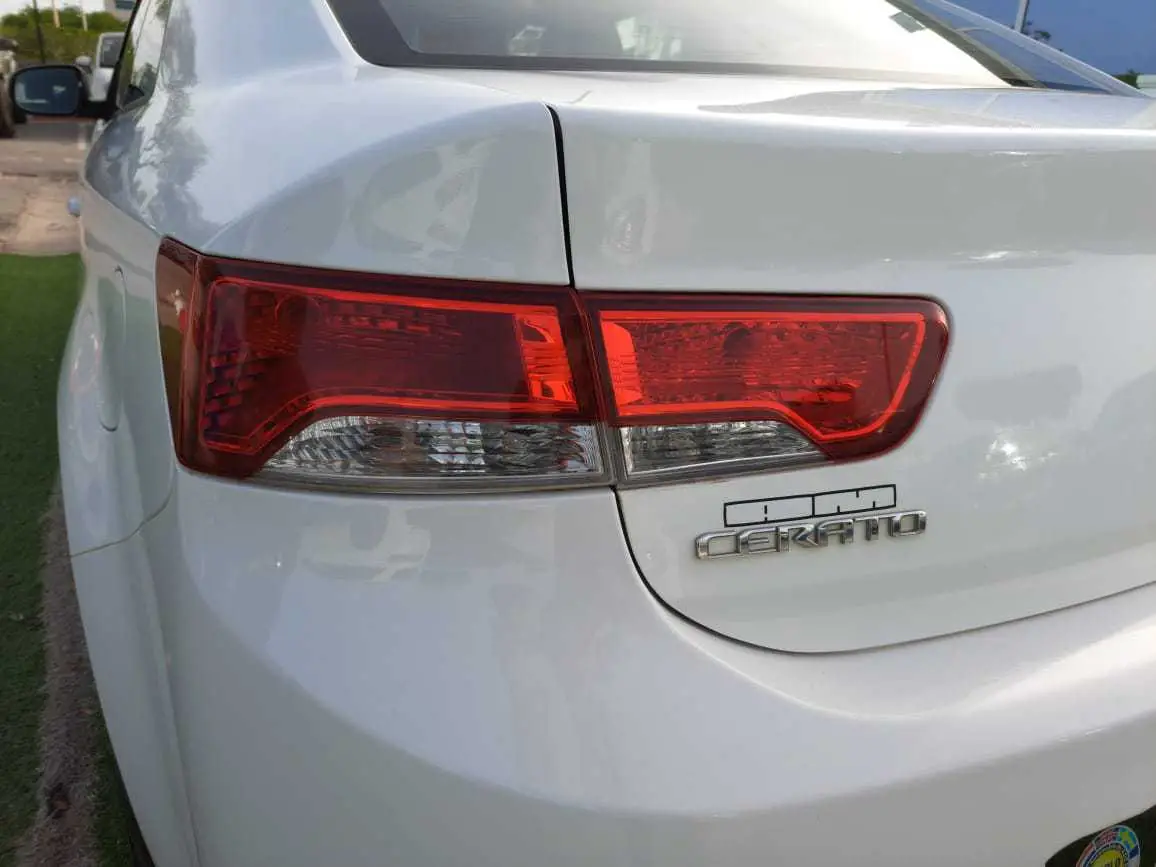  Kia cerato koup à Tunis - Photo 3