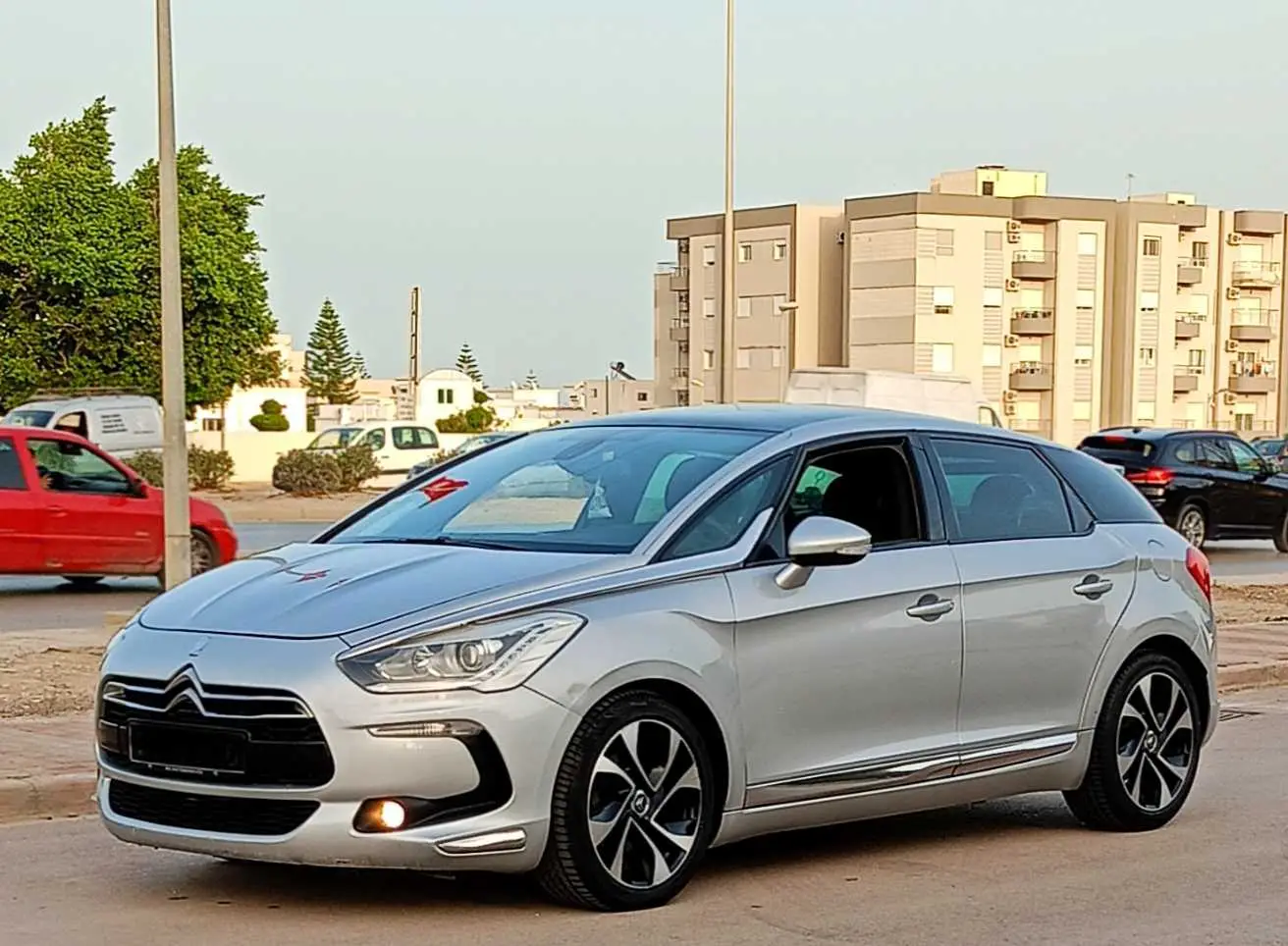  ???? citroen ds5 sport chic à Ariana - Photo 3