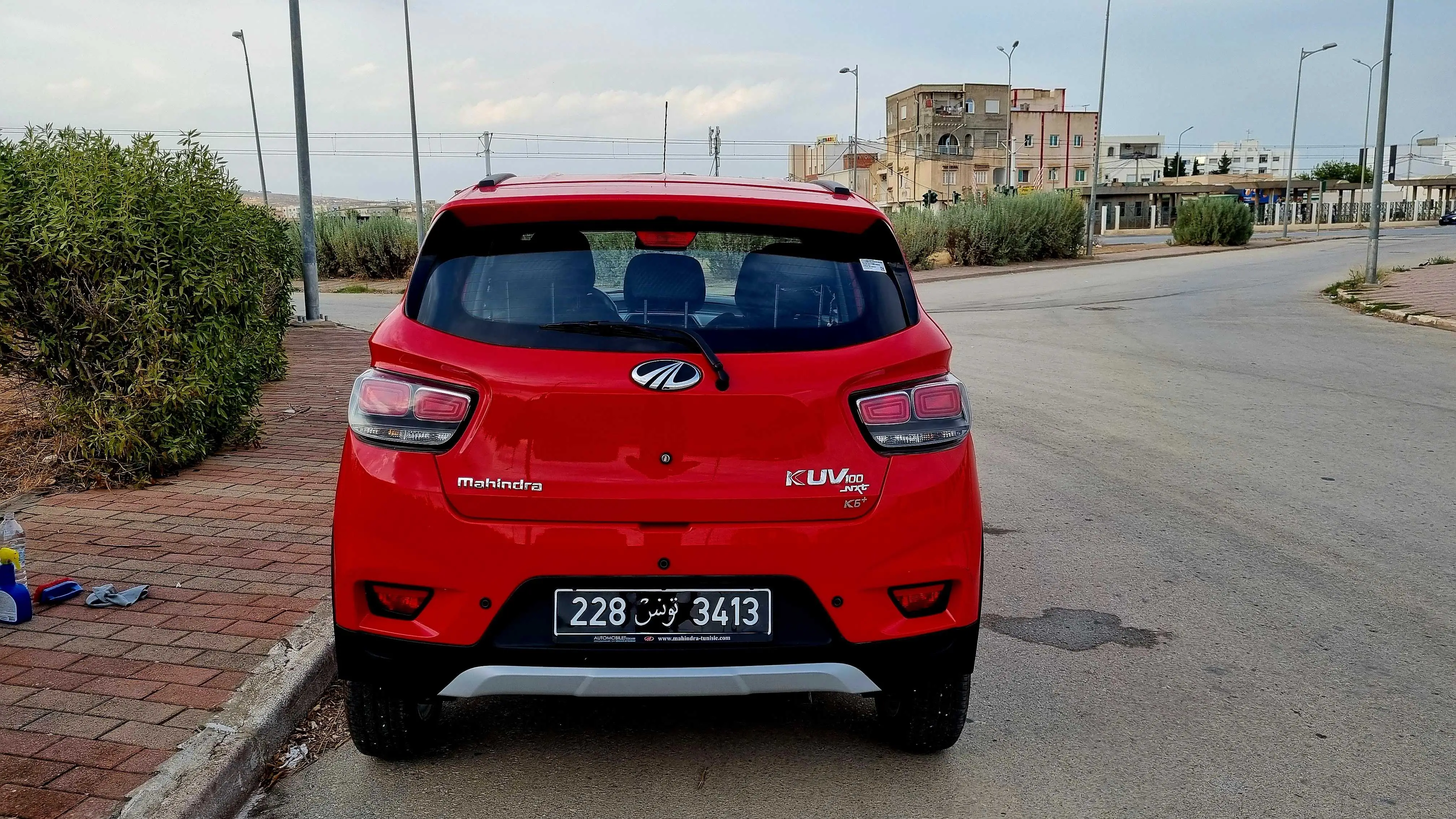  Mahindra kuv 100 k6+ [340 km ] à Manouba - Photo 3