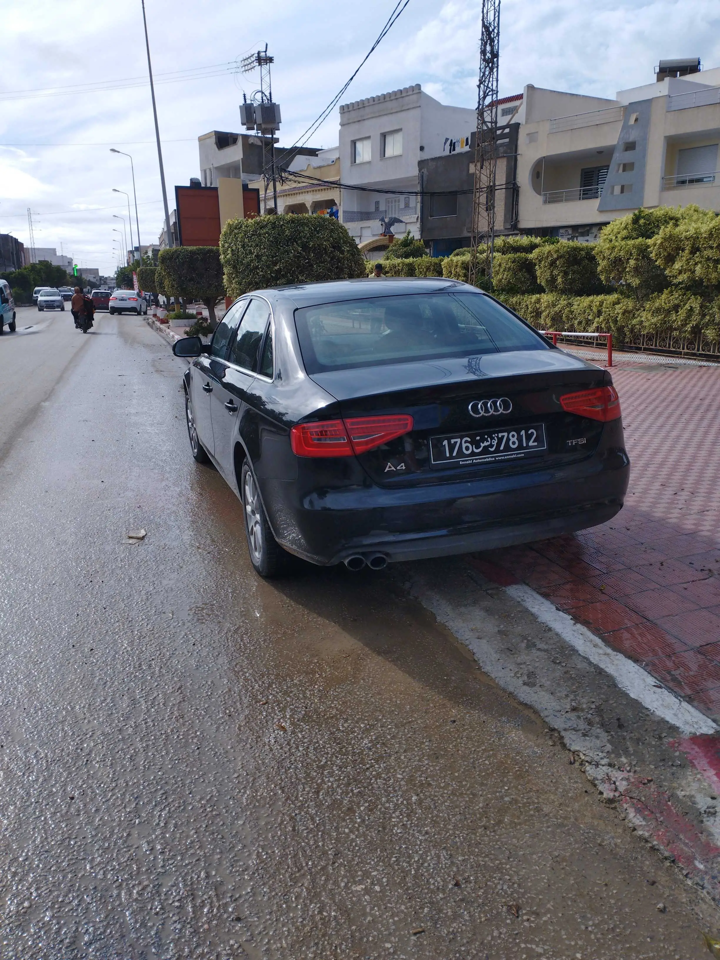  Audi A4 TFSI 2014 à Nabeul - Photo 3