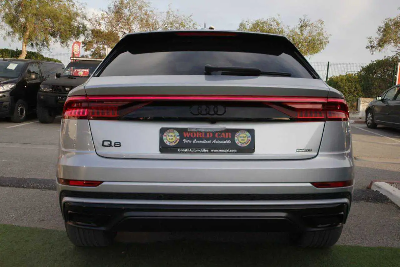  Audi Q8 à Tunis - Photo 3