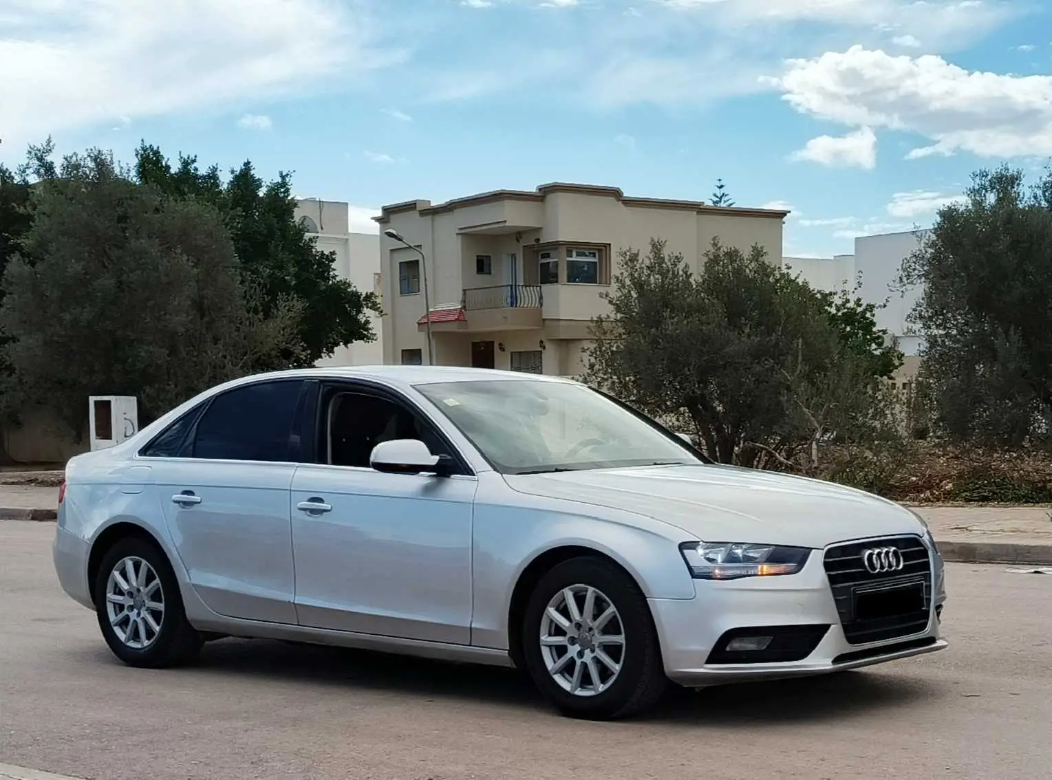  ???? Audi A4 à Ariana - Photo 2