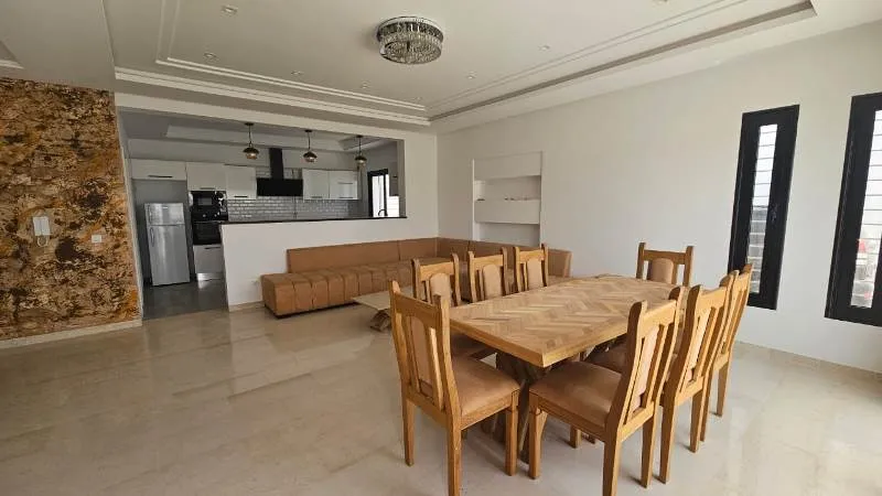  A VENDRE – S+1 – CITE EL WAHAT – TEL 58258423 - FB.7812 