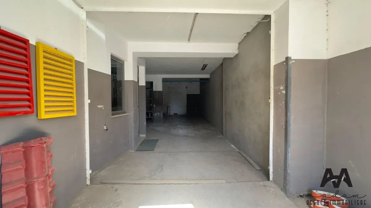  Local commercial de 100m² à Nabeul à Nabeul - Photo 3