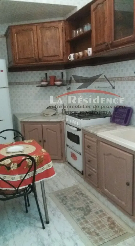  A louer un appartement meublé , coté vieux port au centre-ville de Bizerte, à Bizerte - Photo 2