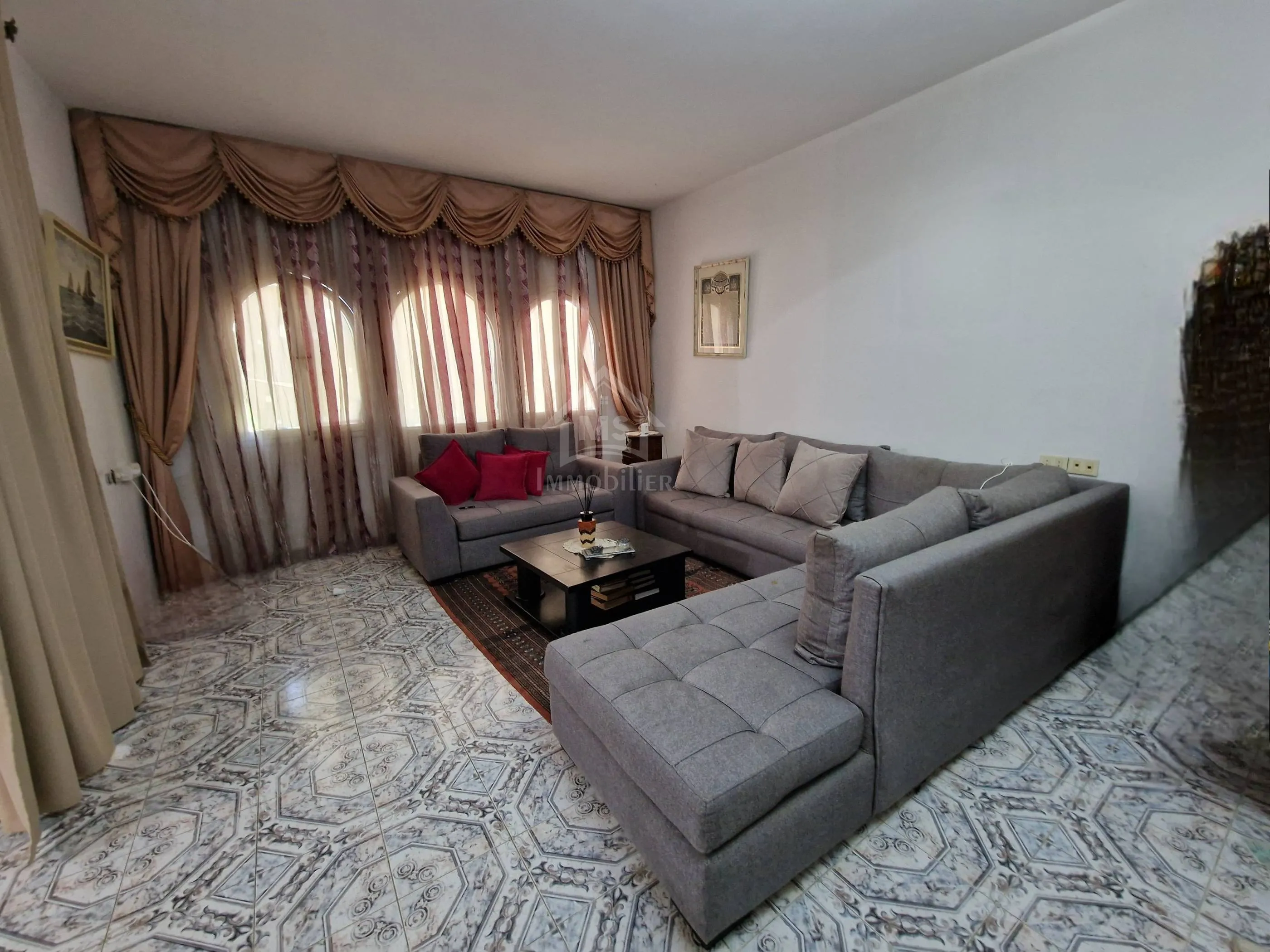  un terrain de 1000 M² a vendre 