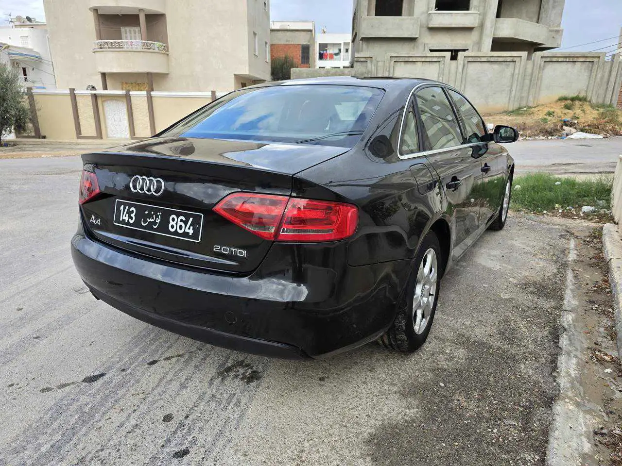  Audi A4 diesel boit 6 à Tunis - Photo 2