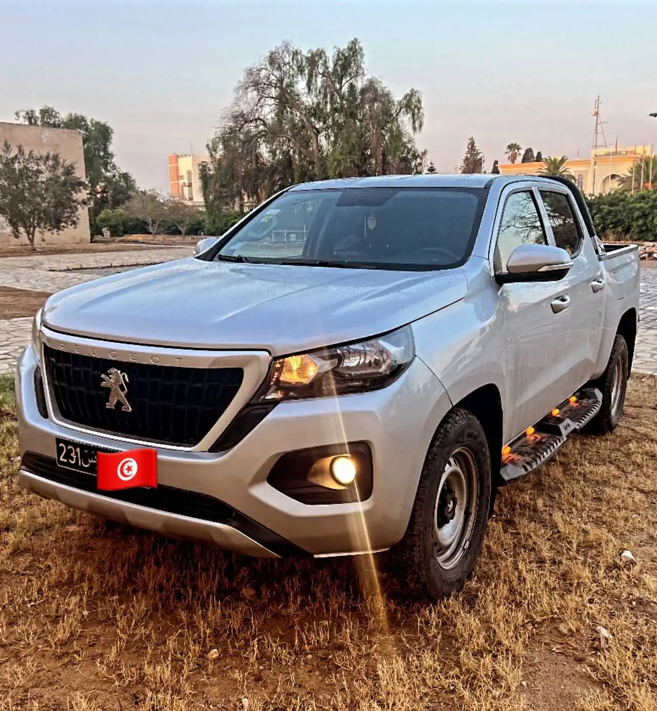  Peugeot Landrek 4× 4 double pont double cabine à sousse - Photo 2