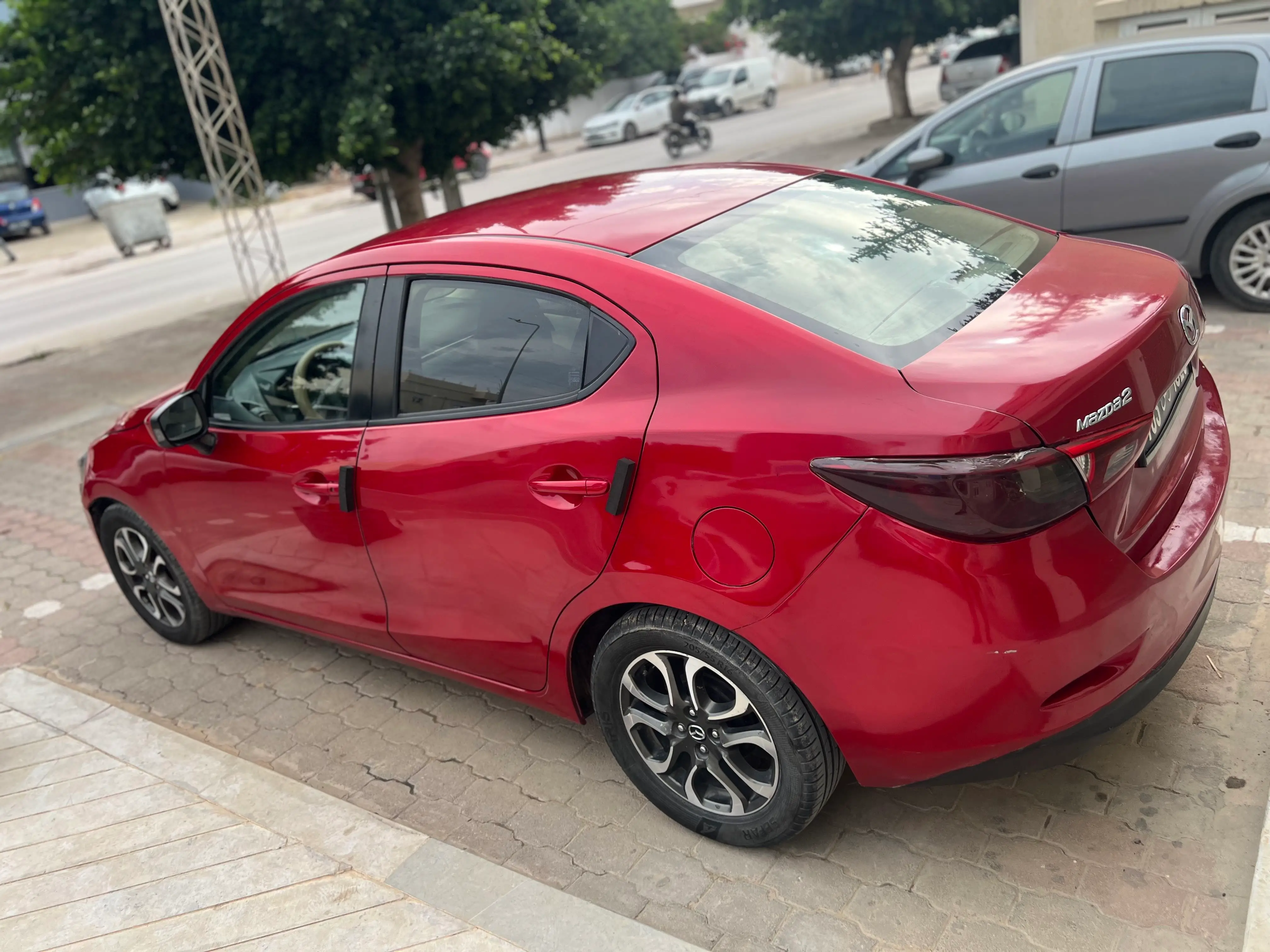  Mazda 2 sedan boîte 6 à Manouba - Photo 2