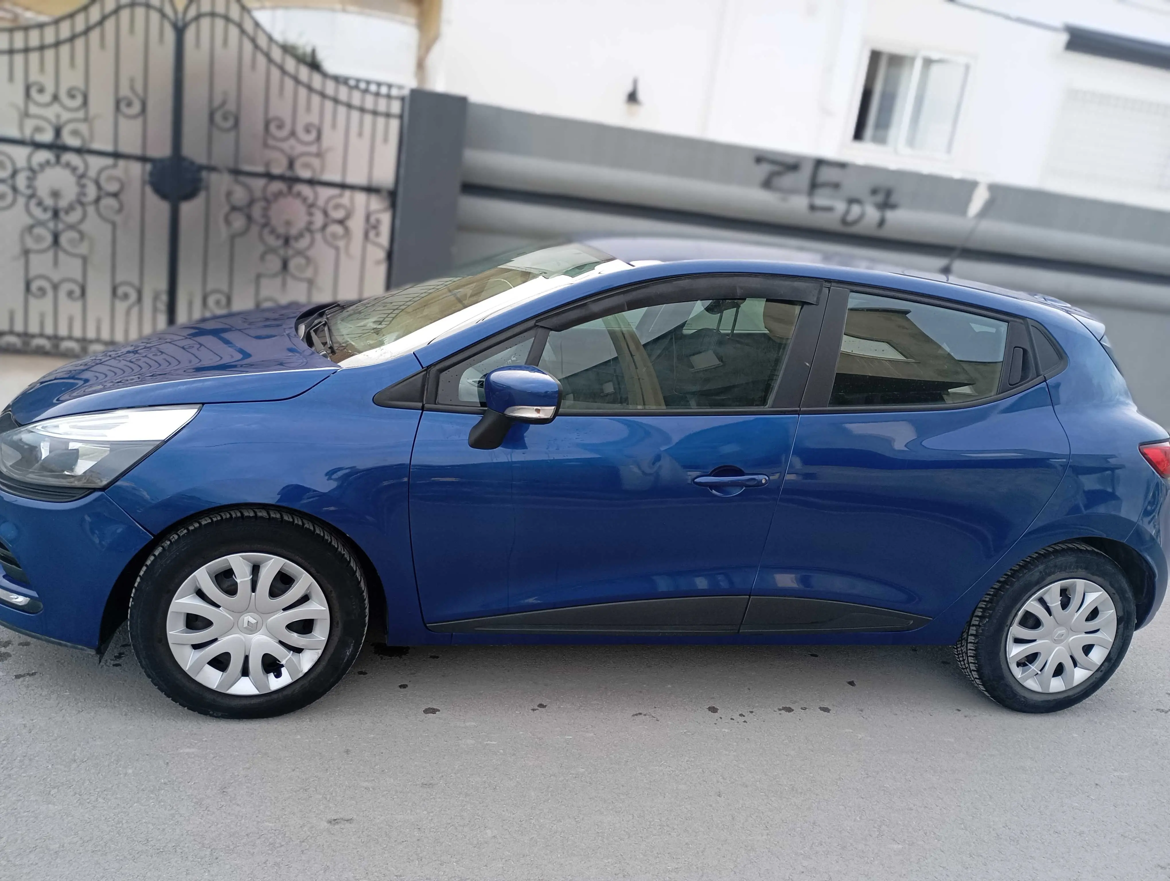  Belle clio 4 a l'état d'origine à Nabeul - Photo 2