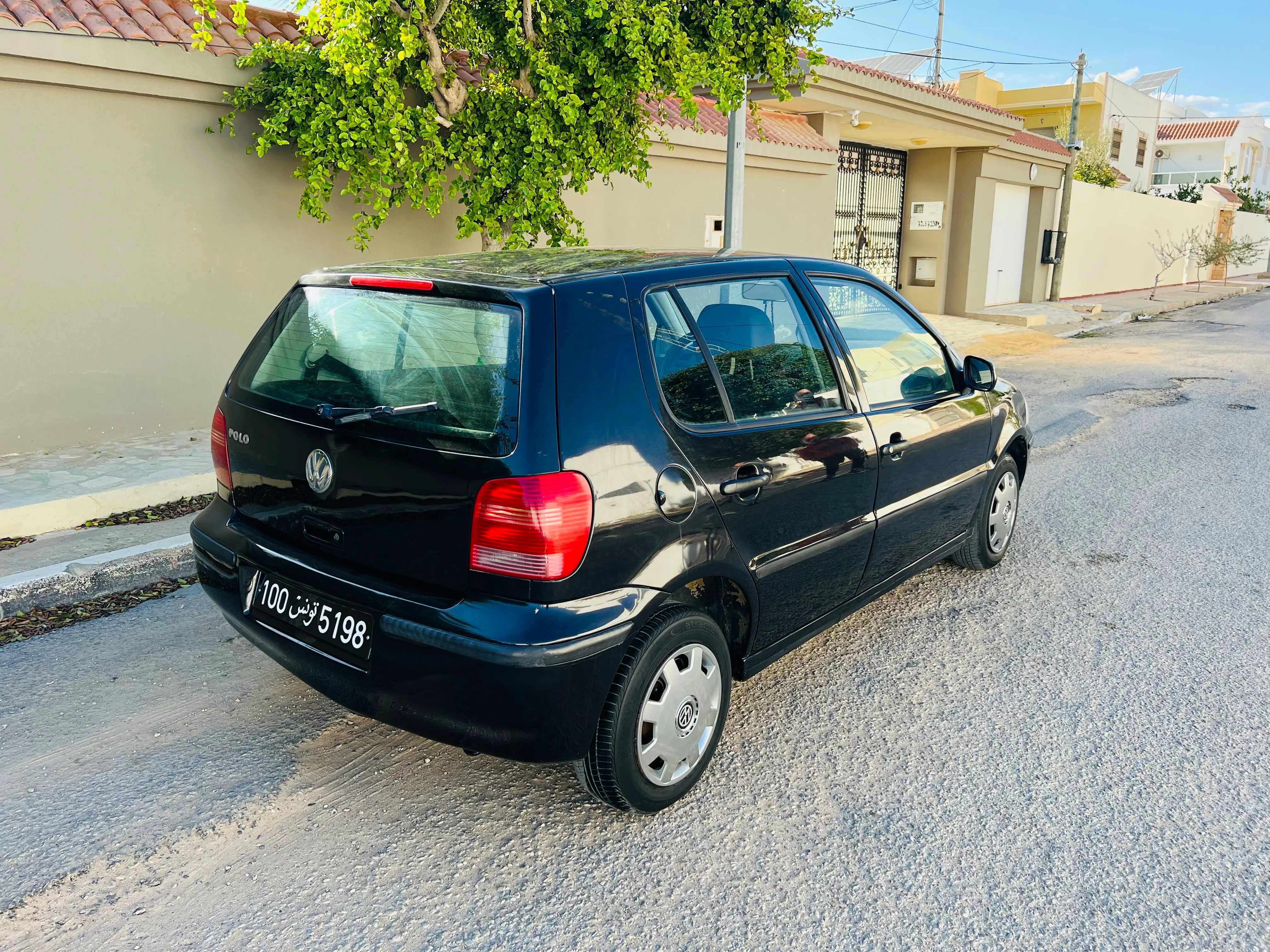  Polo 4 en très bon etaty à Sfax - Photo 3