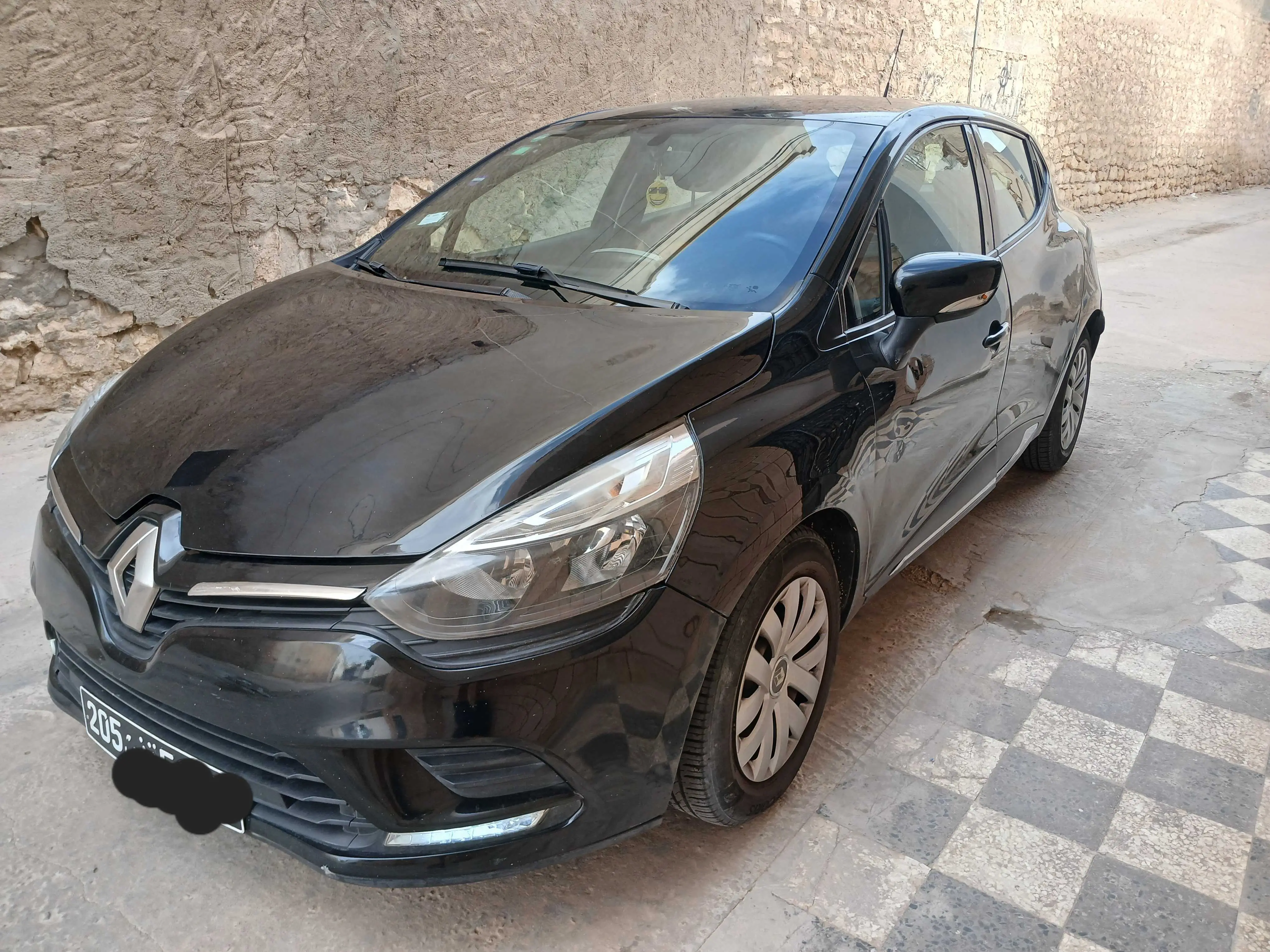  RENAULT CLIO 4 DENAMIC ESSENCE à gabes - Photo 3