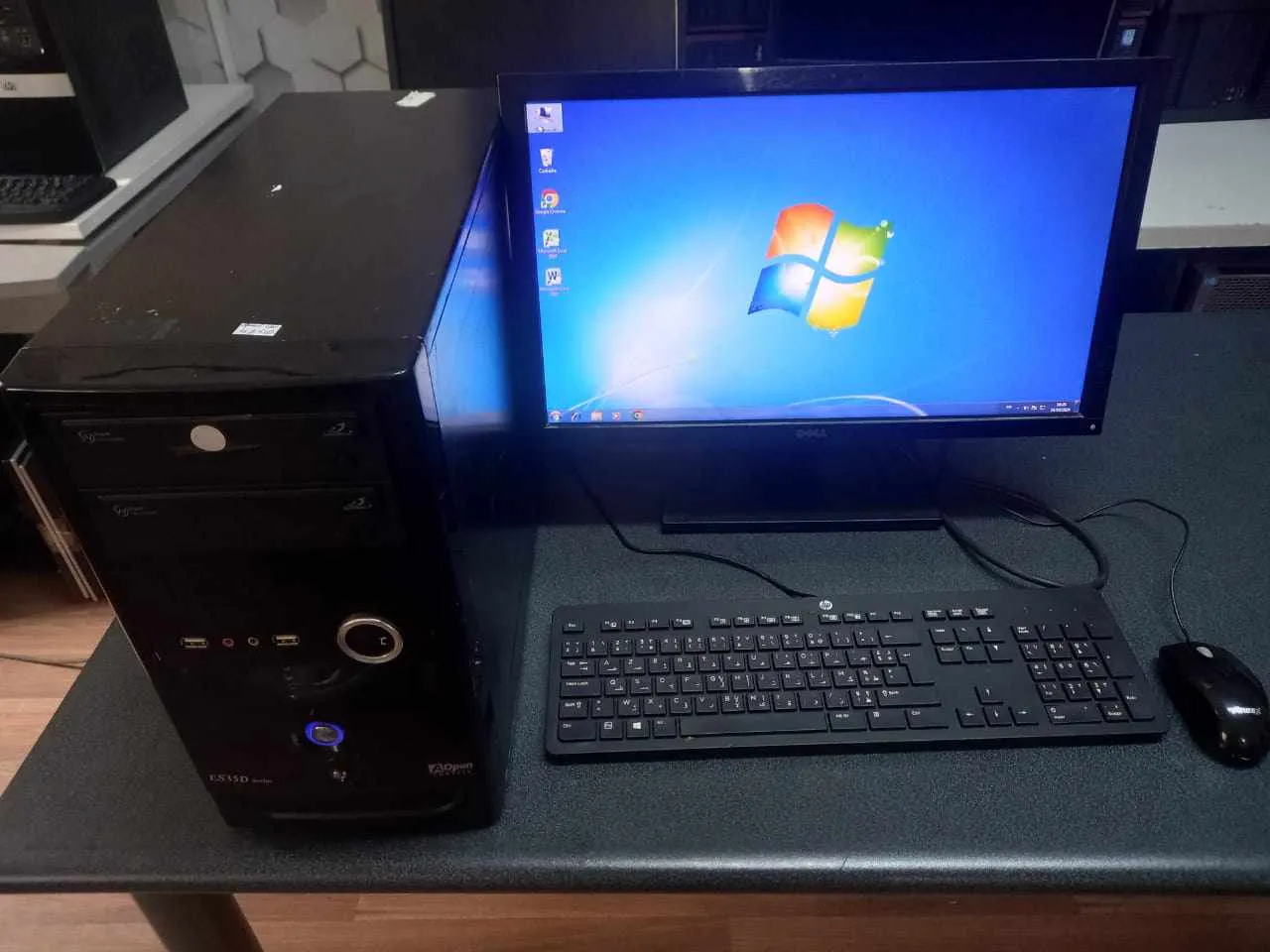  PC gamer presque neuf Ryzen 5 4600G 16Gb Ram 768Gb SSD 