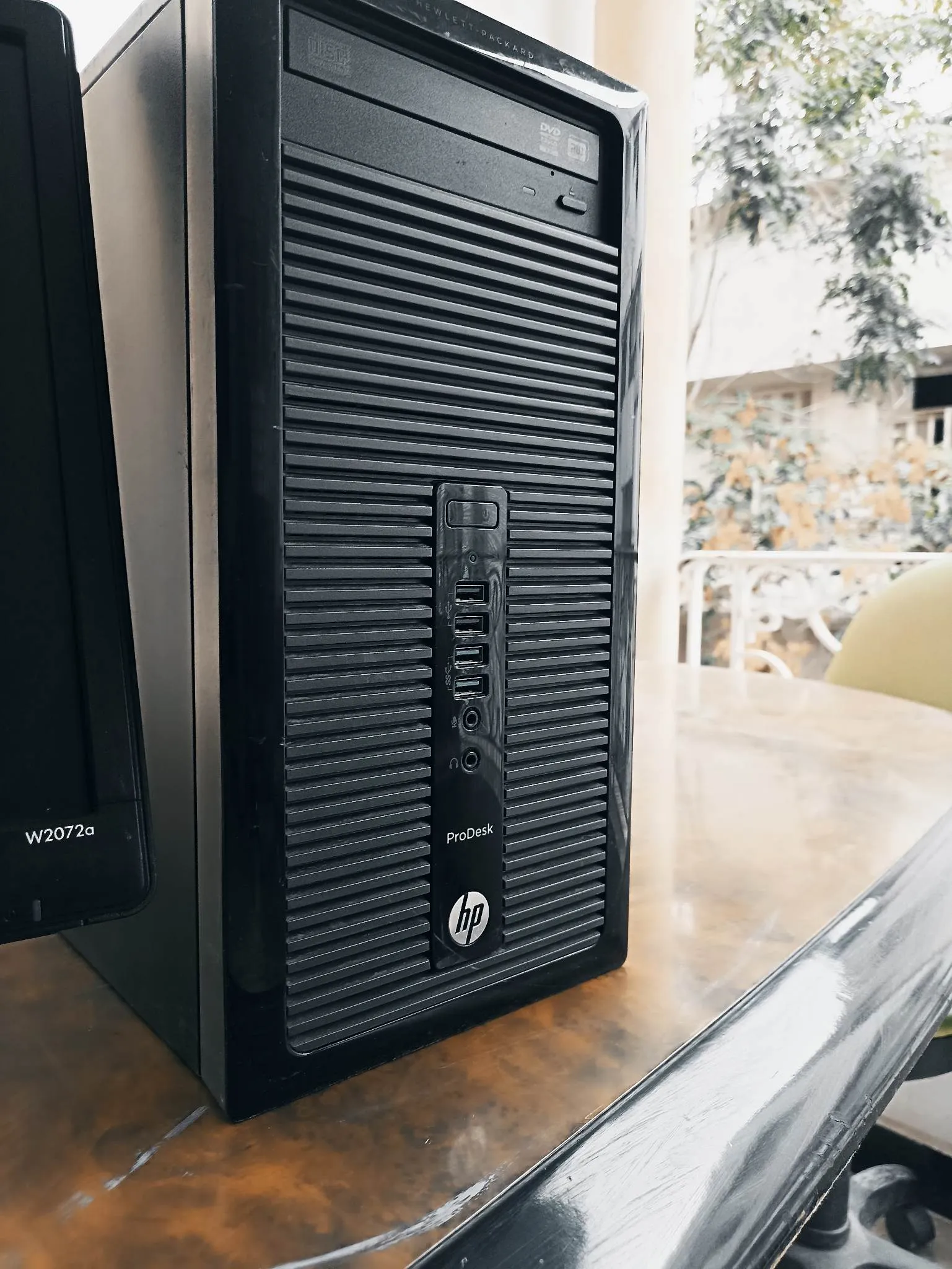  A vendre : pc complet HP i3 4eme génération 8G / 500G à Tunis - Photo 2