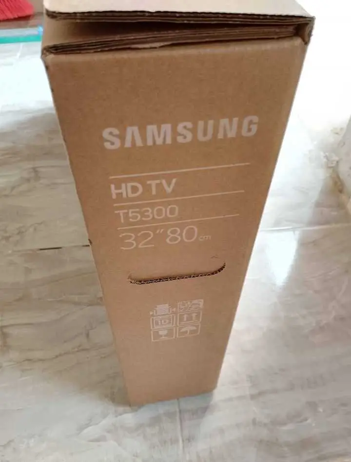  Samsung smart neuf 32" à Tunis - Photo 2