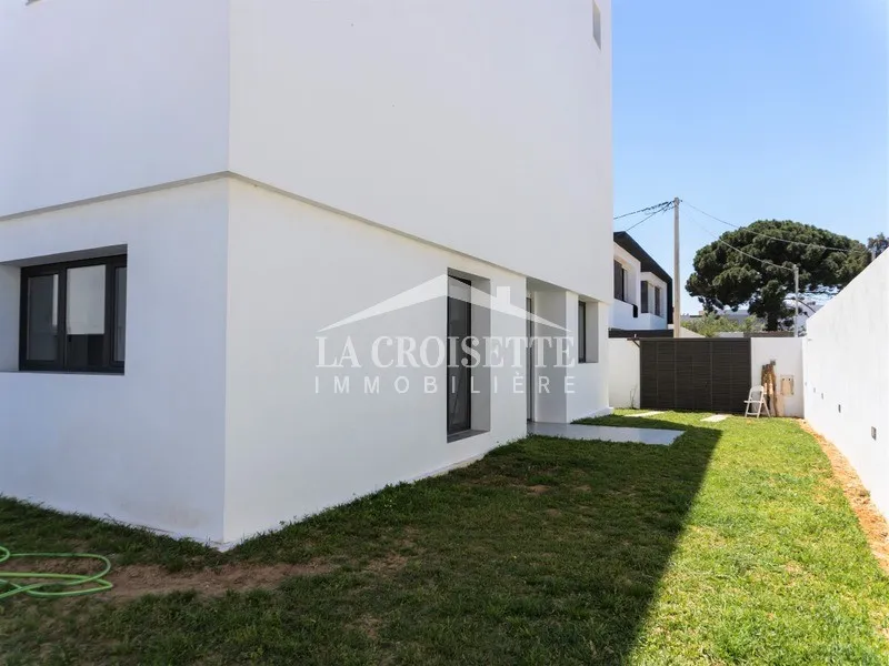  Villa S+4 à La Soukra MVV0395 à Ariana - Photo 2