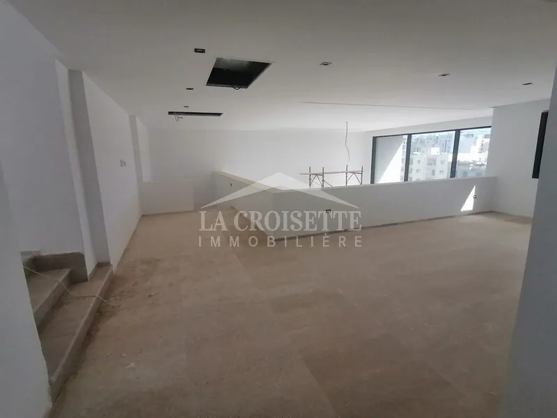  Penthouse S+4 avec piscine aux Jardins de Carthage ZAV1741 à Tunis - Photo 2