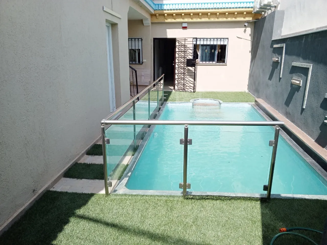  Villa de 2 étages indépendants avec piscine à vendre à 550 MD 51355351 à Nabeul - Photo 2