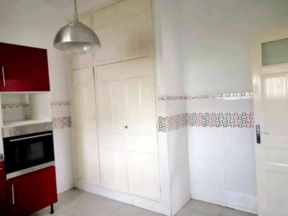  Étage villa à louer à Manouba - Photo 3