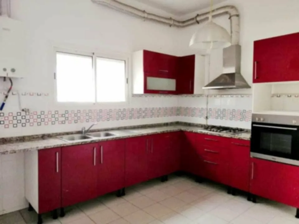  Étage villa à louer à Manouba - Photo 2
