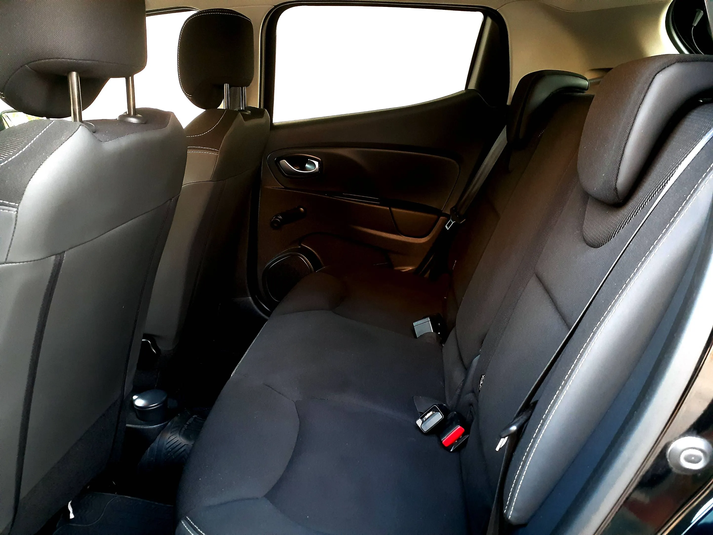  RENAULT CLIO4 série 208 تسجيل أول à Ben Arous - Photo 2