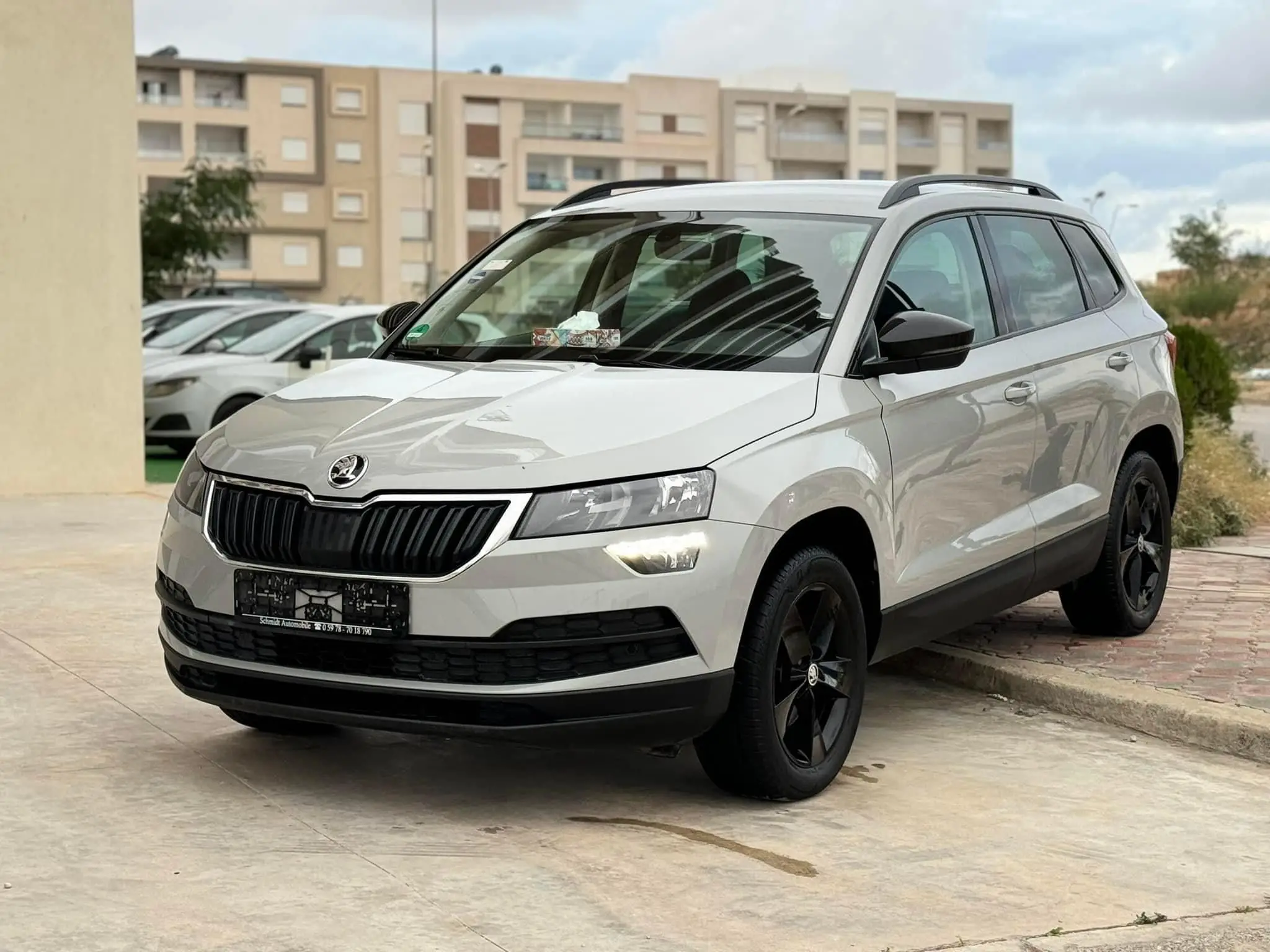 SUZUKI DZIRE GL EN ÉTAT NEUF