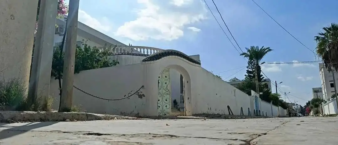  villa 2 étage pied dans léau à chatt mariem à sousse - Photo 3