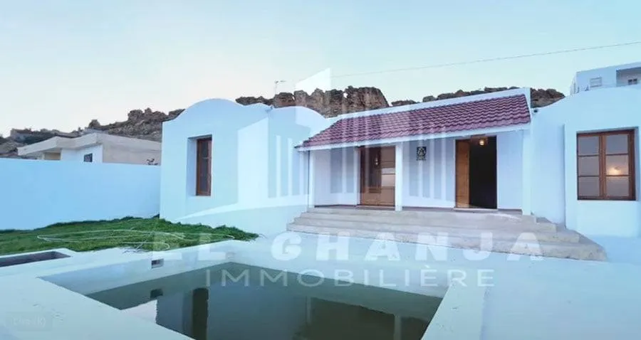  Deux Bungalow 