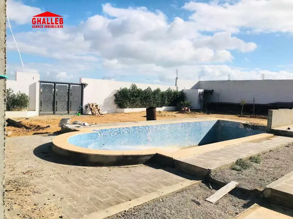  une villa 1000m avec piscine 29730412 à Nabeul - Photo 2