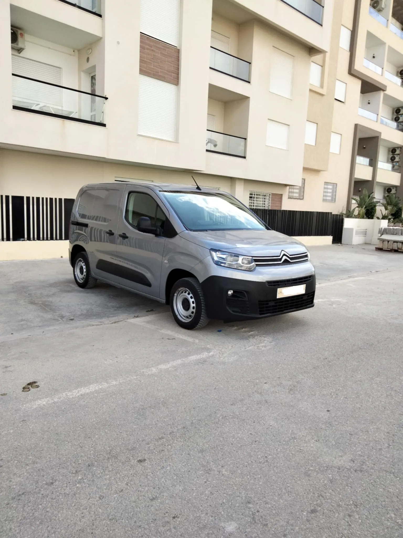  citroen K9 3 places à sousse - Photo 2