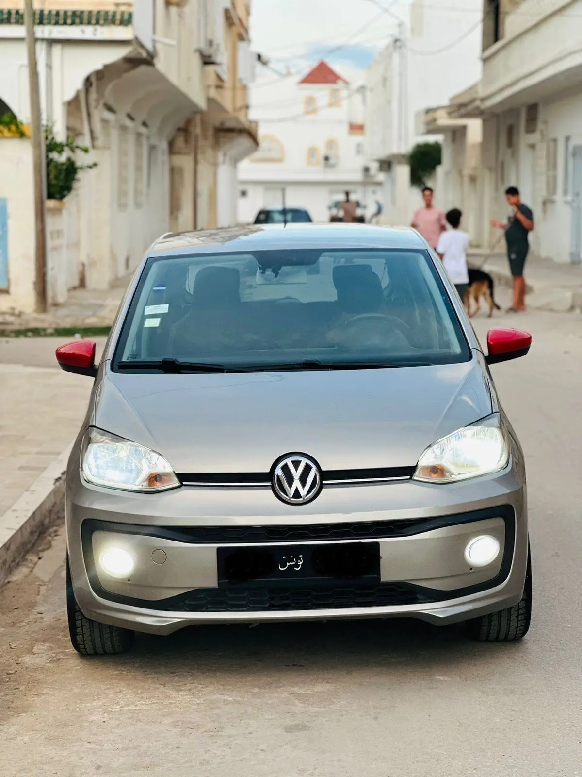  Volkswagen UP à Kairouan - Photo 3