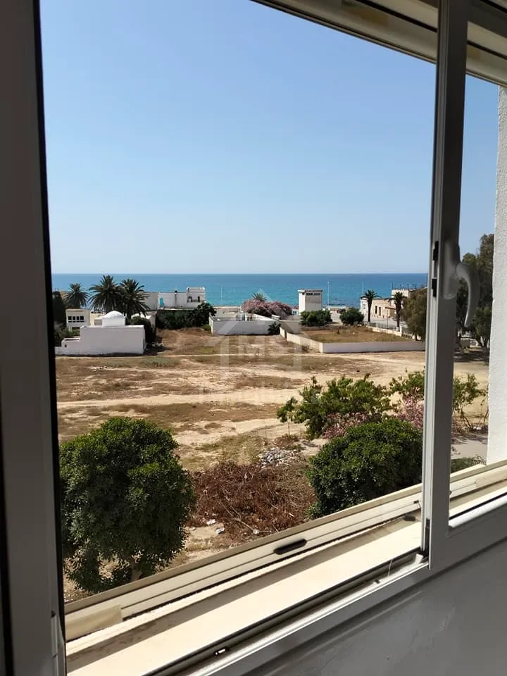    Appartement s3 à l'aouin