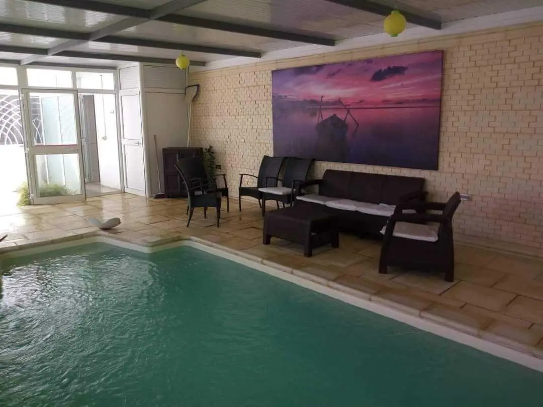  Villa avec piscine couverte à louer à chat mariem à sousse - Photo 2