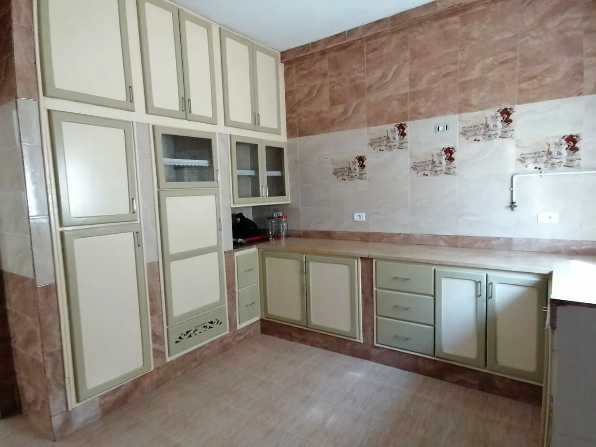  RDC MAISON A VENDRE à Ariana - Photo 2