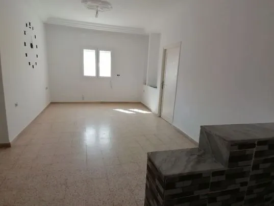  RDC MAISON A VENDRE à Ariana - Photo 3