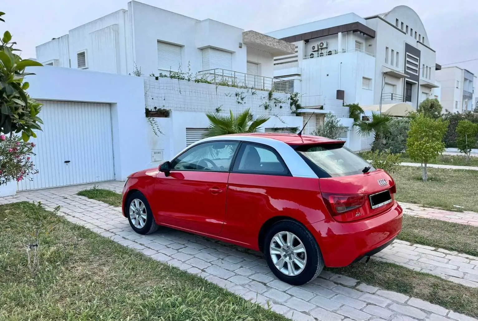  AUDI A1 COUPÉ à Ariana - Photo 2