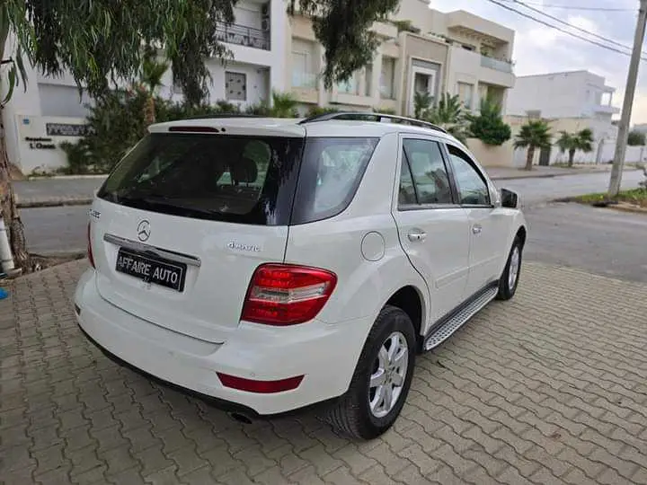  MERCEDES-BENZ ML350 à Tunis - Photo 3