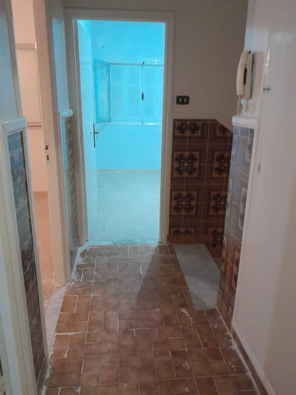  location appartement s+3 3éme étage manar 2 1000dt à Tunis - Photo 2