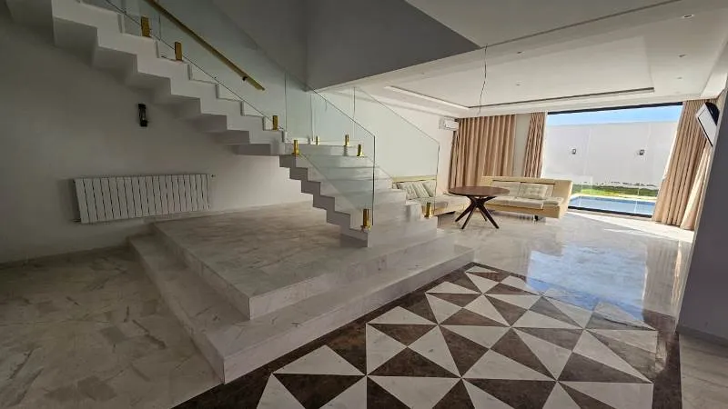  À VENDRE : Un appartement S+1 Haut standing situé à La Nouvelle Soukra ( Direct promoteur ) 