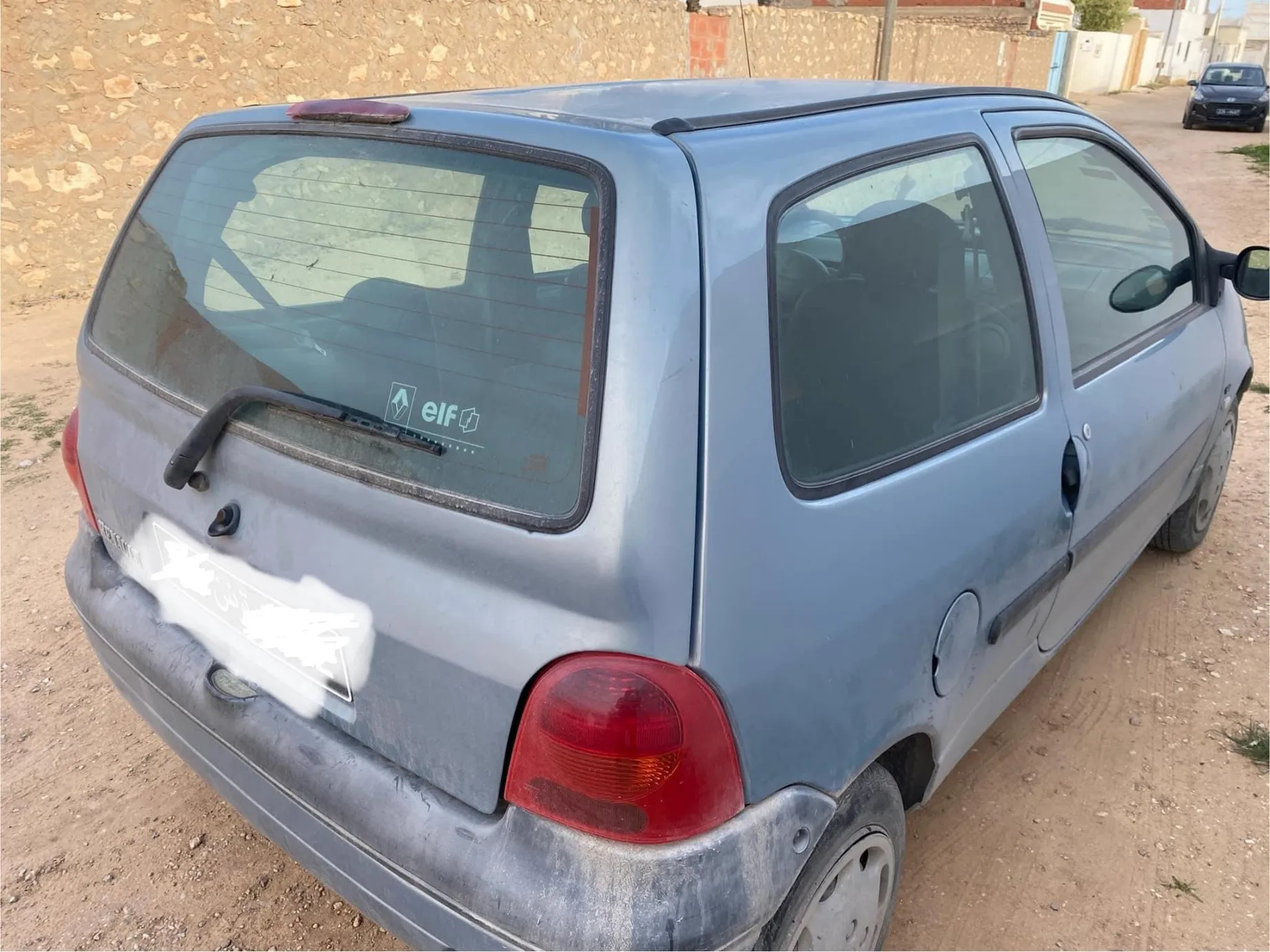  Twingo à vendre en bon état à Tunis - Photo 2