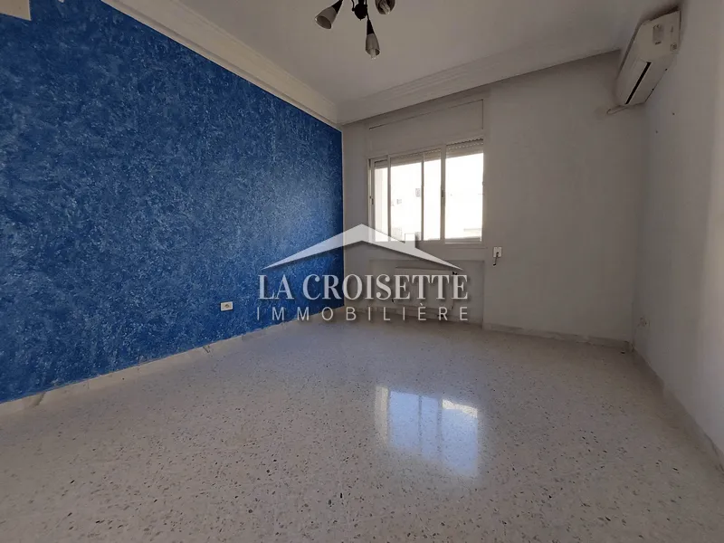  Appartement S+4 à Ain Zaghouan El Wahat MAV1432 à Tunis - Photo 3