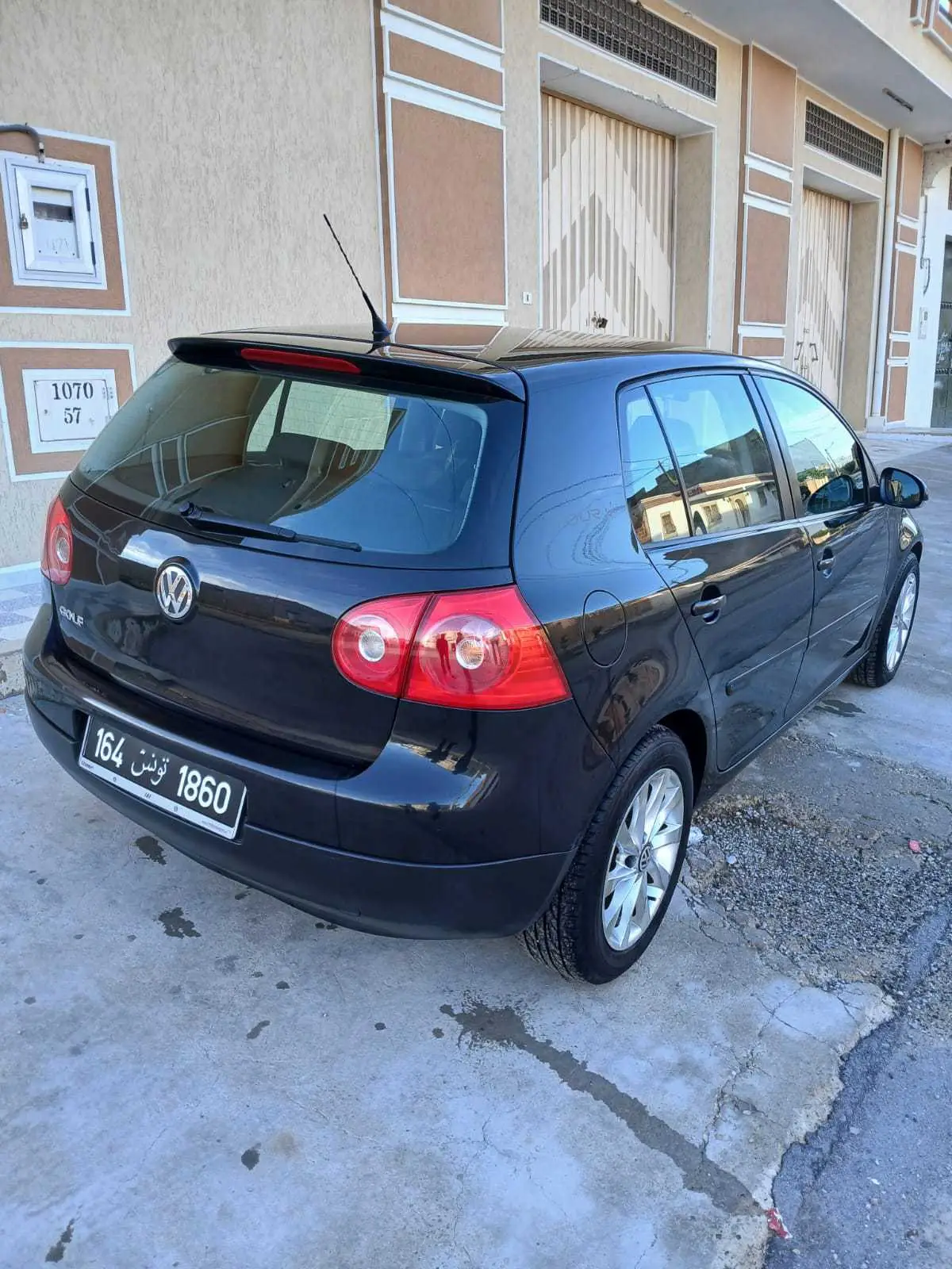  Golf 5 essence Permir mais à Mahdia - Photo 2