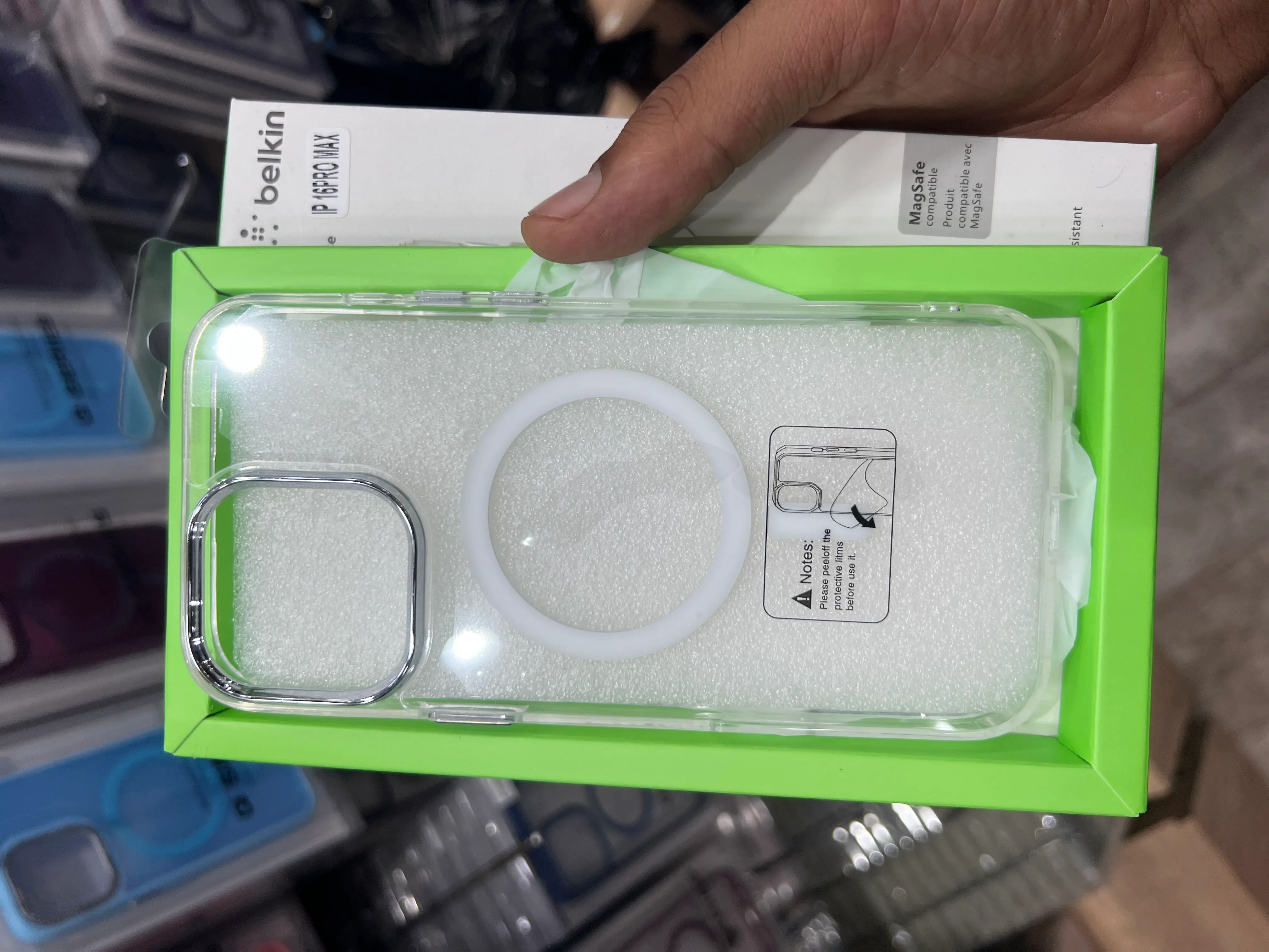 Coque Belkin Pour iPhone 16 Pro Avec MagSafe - Transparente à Manouba - Photo 3