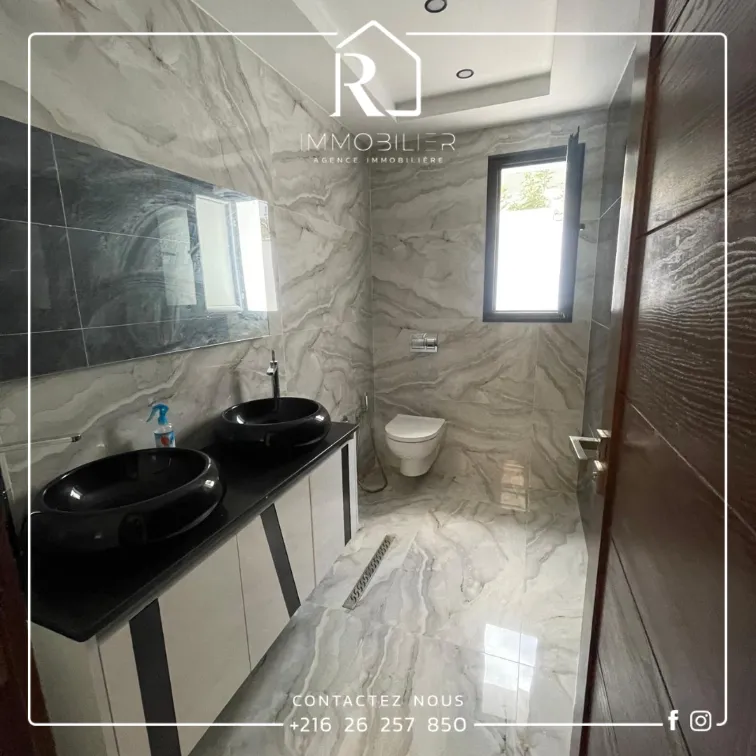  ????A #vendre Villa S+4 nouvelle Située A #HAMMAMET NORD à Nabeul - Photo 2