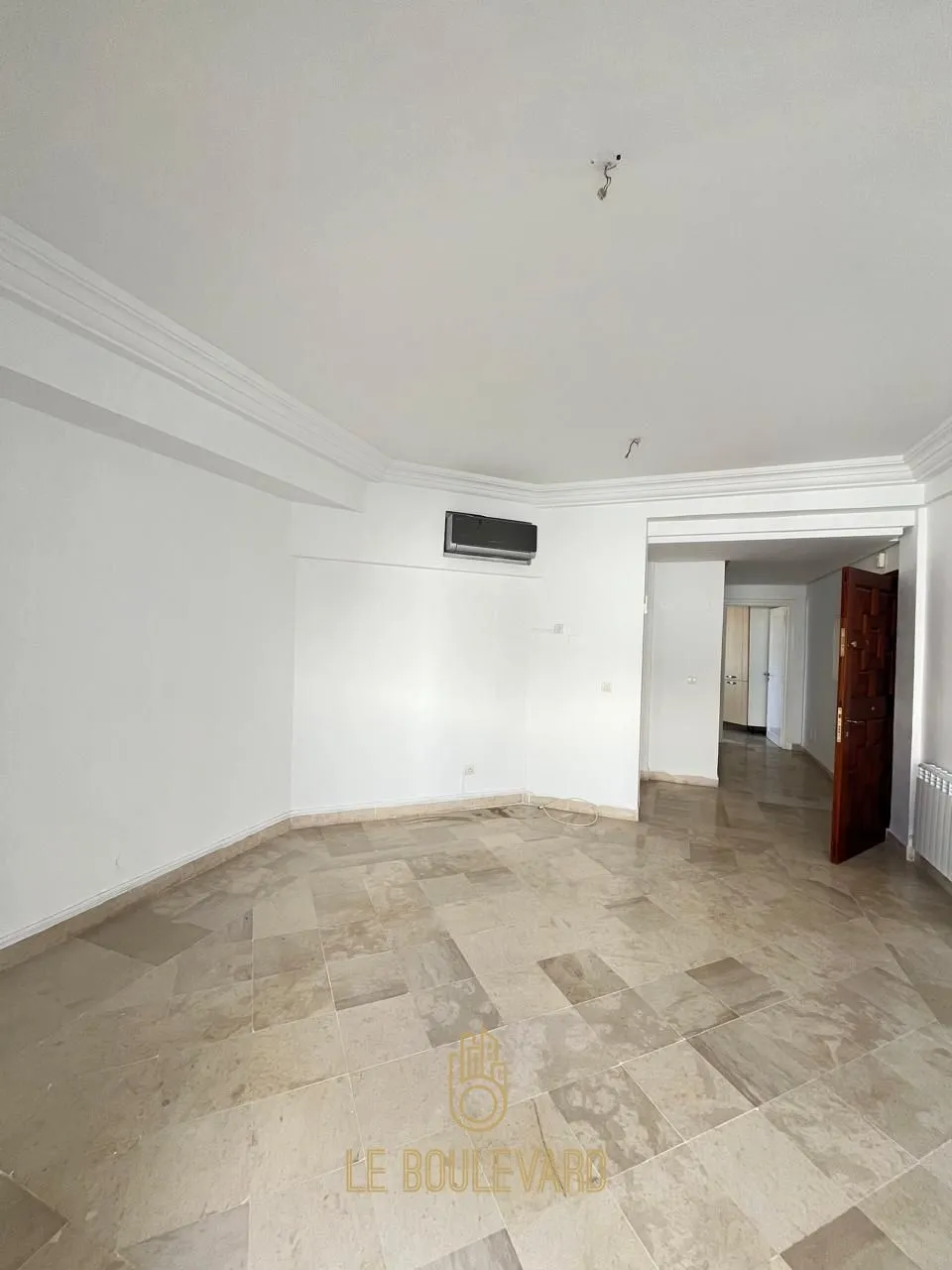  A Louer Appartement S+2 à Dans Une Résidence Bien Sécurisée à Centre-ville Nabeul à Nabeul - Photo 3