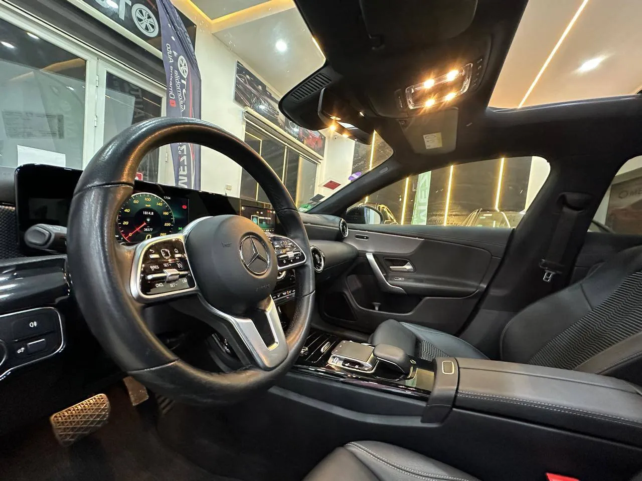  mercedes benz CLA 180 à sousse - Photo 2