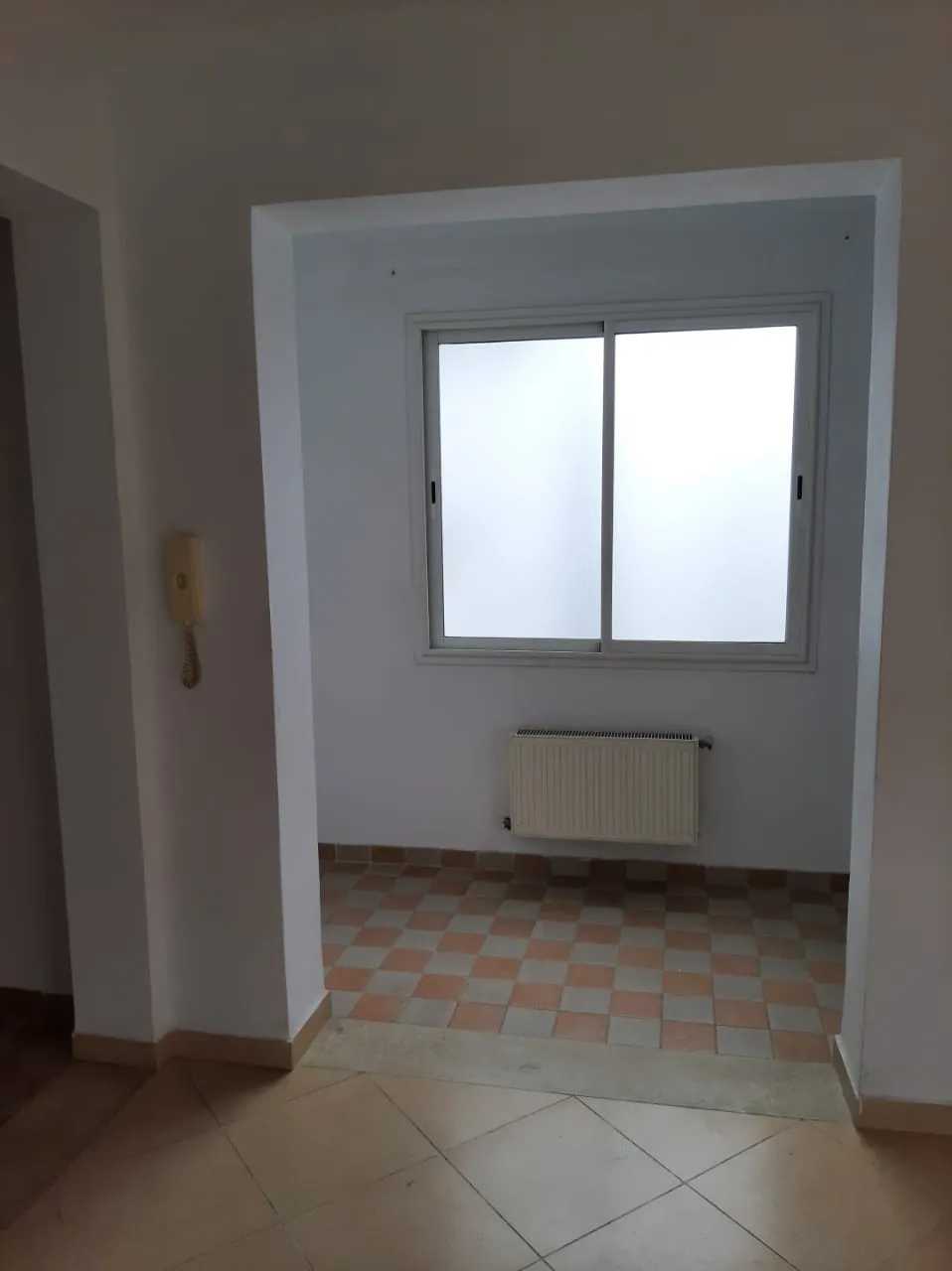  Appartement s+2 à le kram ouest à Tunis - Photo 2
