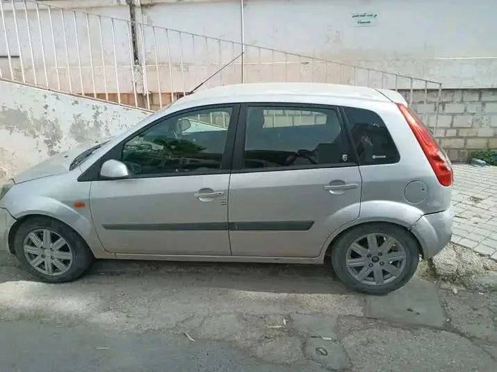  Ford fiesta 2007 à Ariana - Photo 2