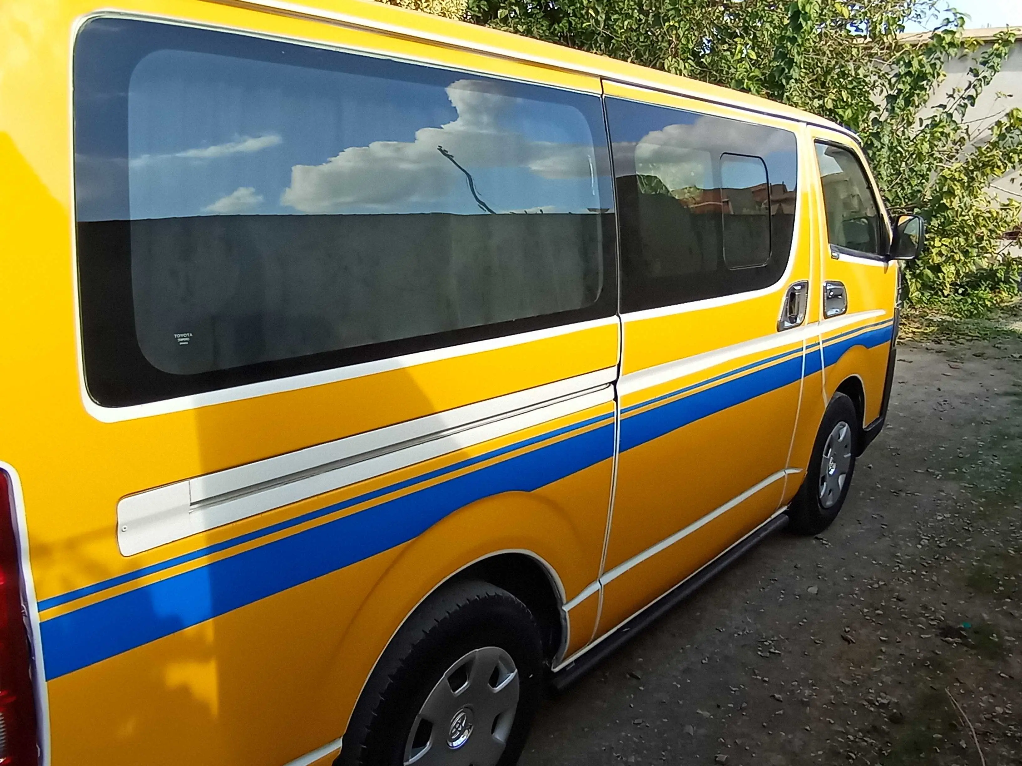  Toyota hiace à Manouba - Photo 3